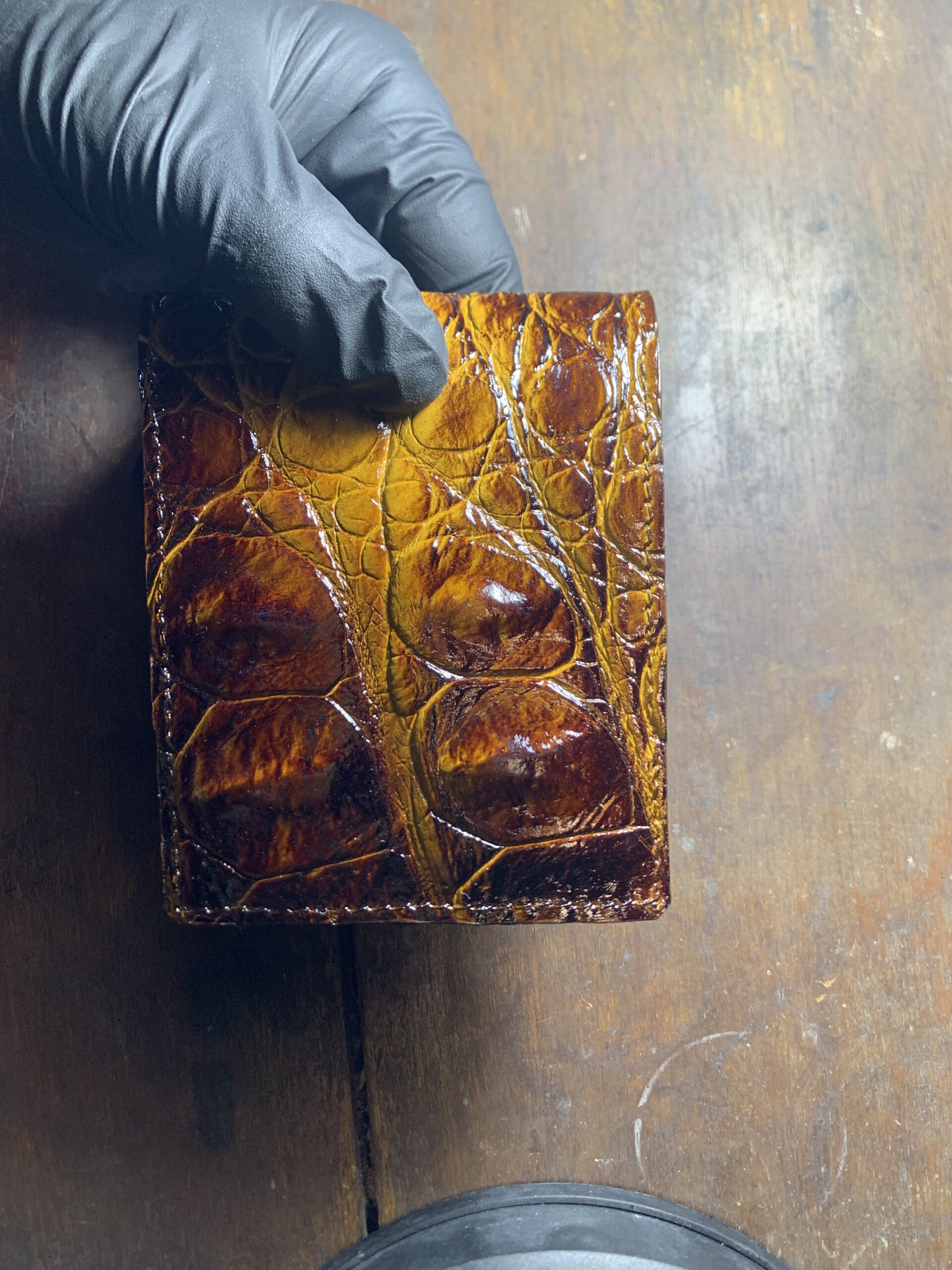 Crocodile Leather Bifold – Indonesian Exotic Skin