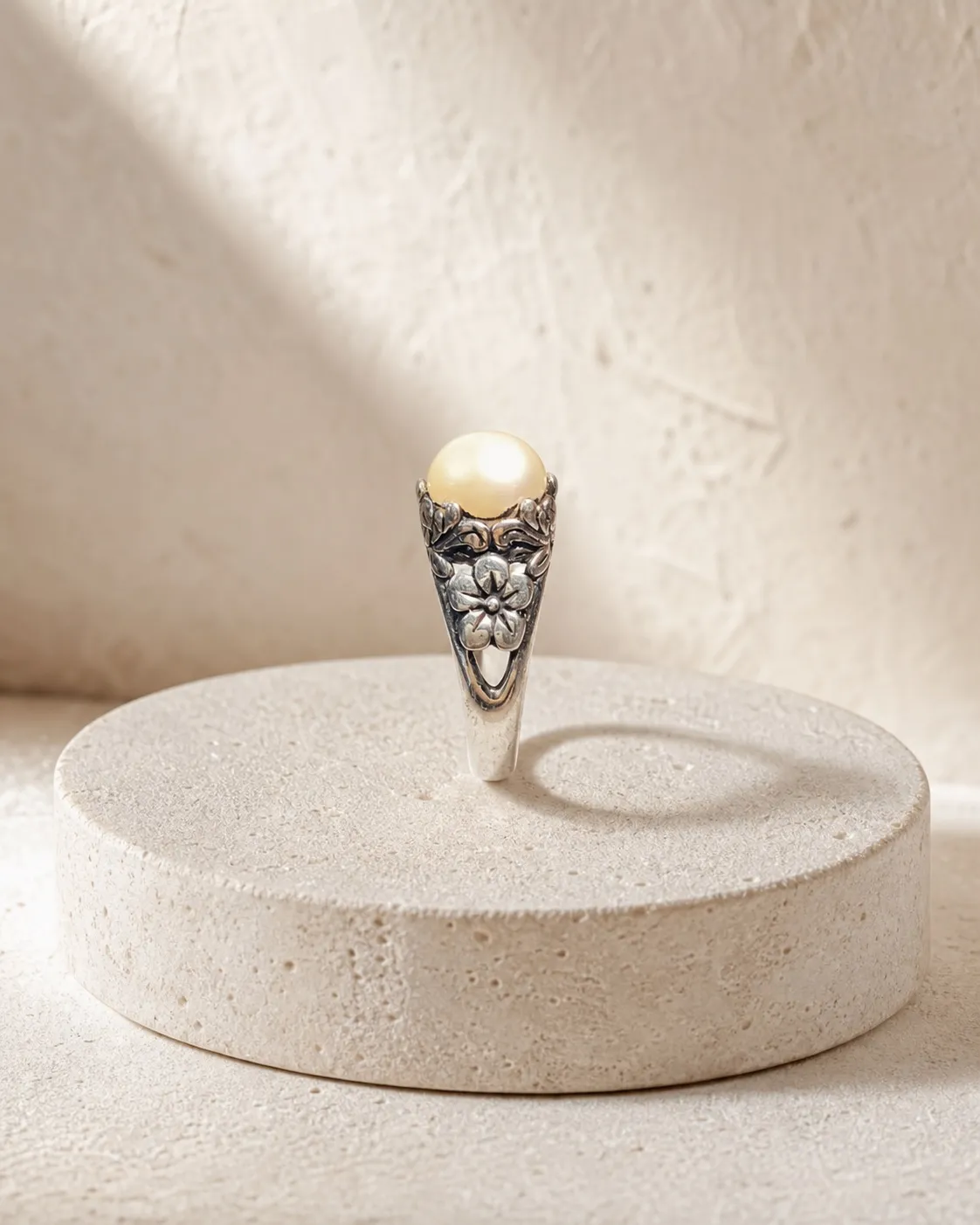 Freshwater Pearl Floral Ring